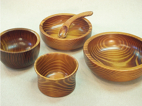 完成した器　子供の食器セット